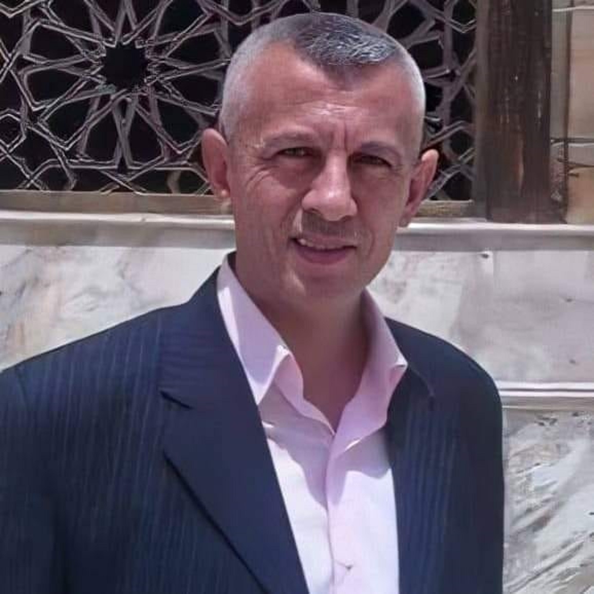 الصحفي طه الملا