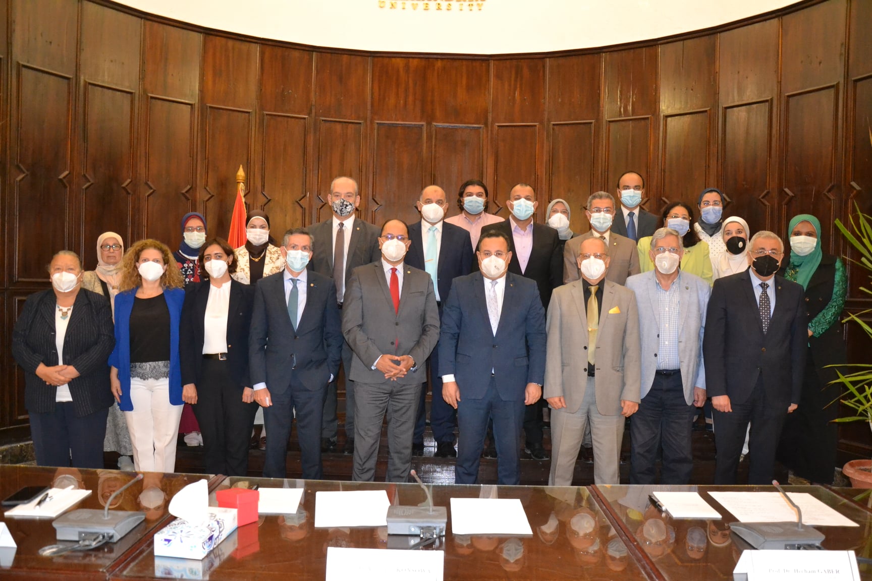 جامعة الإسكندرية تستقبل وفد الوكالة الجامعية الفرانكوفونية لبحث سُبل التعاون المشترك