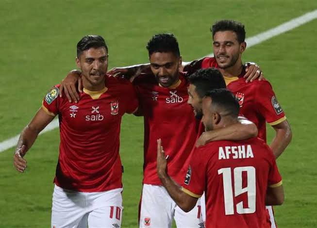 قائمة الأهلي المواجهة المقاولون