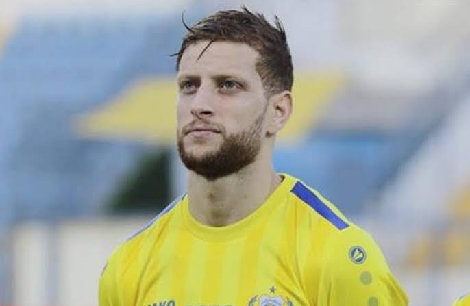 فخر الدين بن يوسف أول صفقات بيراميدز الصيفية