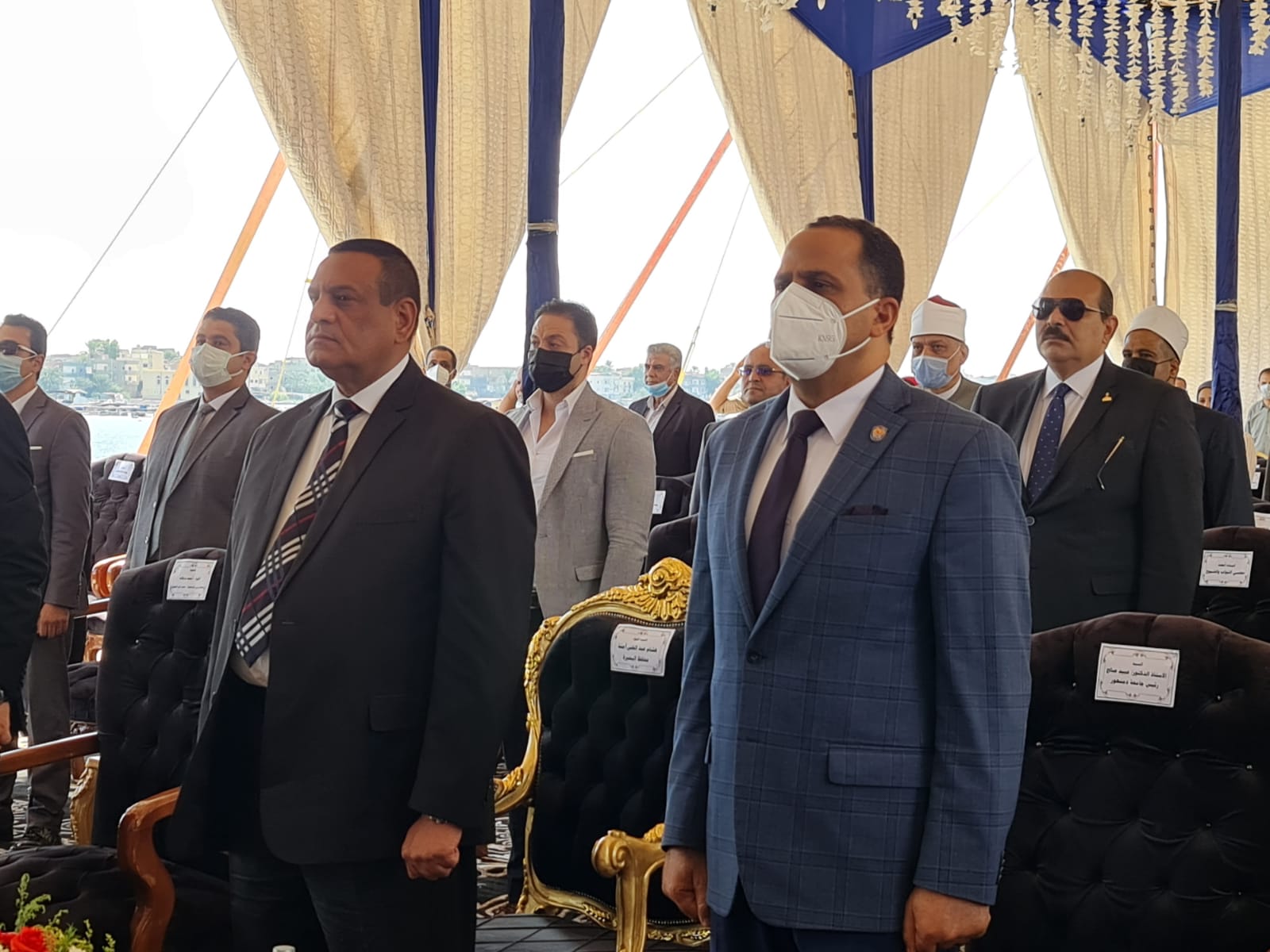 فيديو وصور : رئيس جامعة دمنهور يشهد إحتفالية محافظة البحيرة بعيدها القومى