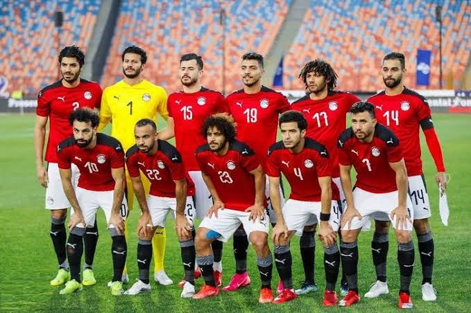 تقدم أنجولا على الفراعنة