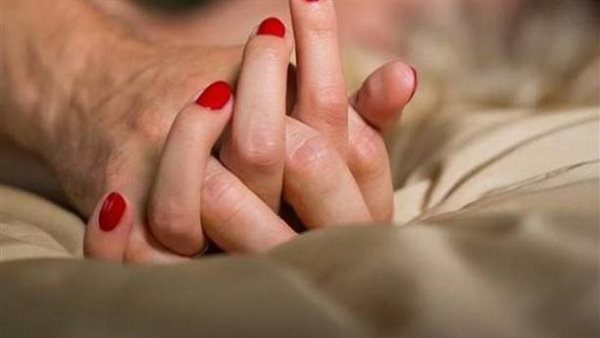 علاقة غير شرعية