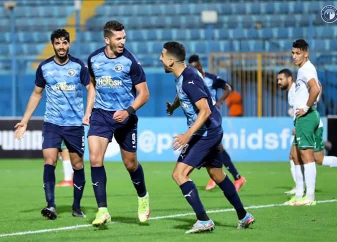 إيهاب جلال يُعلن قائمة بيراميدز