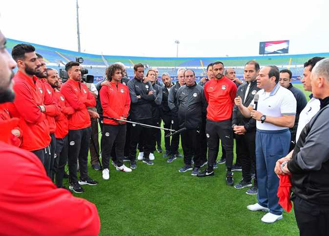 السيسي للاعبي المنتخب