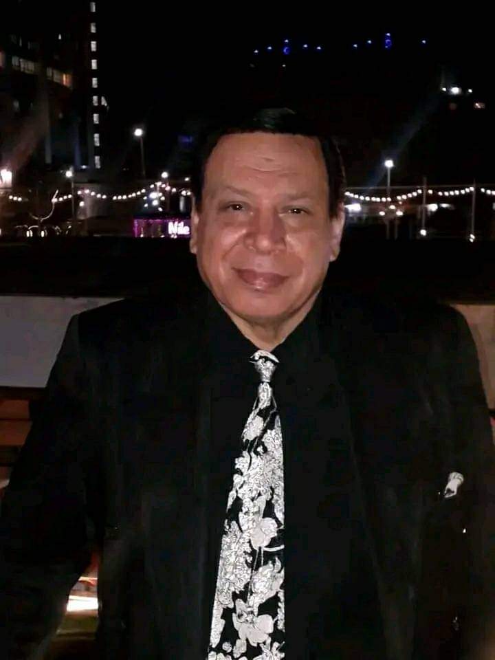 الفنان جلال عوض