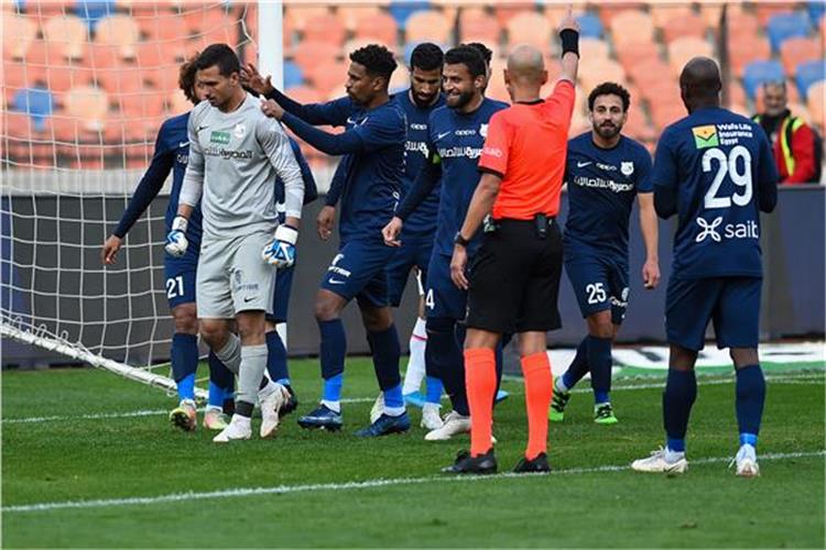 حقيقة مفاوضات الزمالك مع محمد حامد