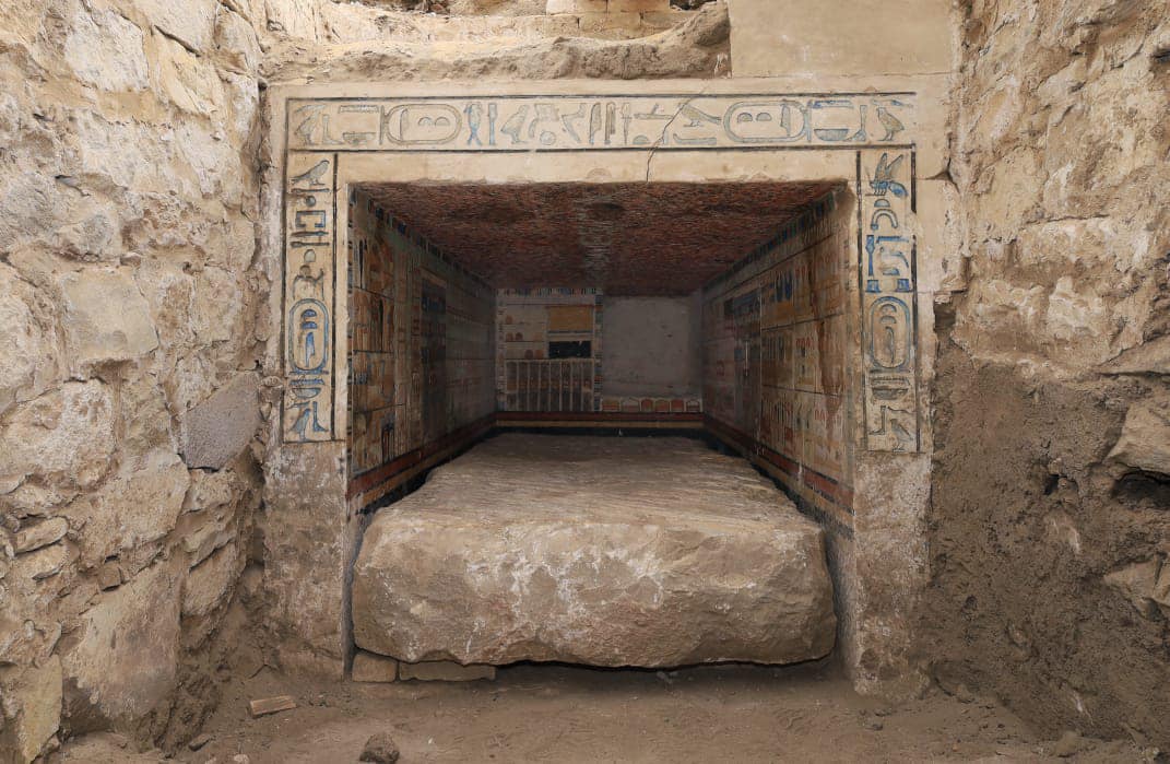 السياحة والآثار تعلن عن كشف أثري جديد