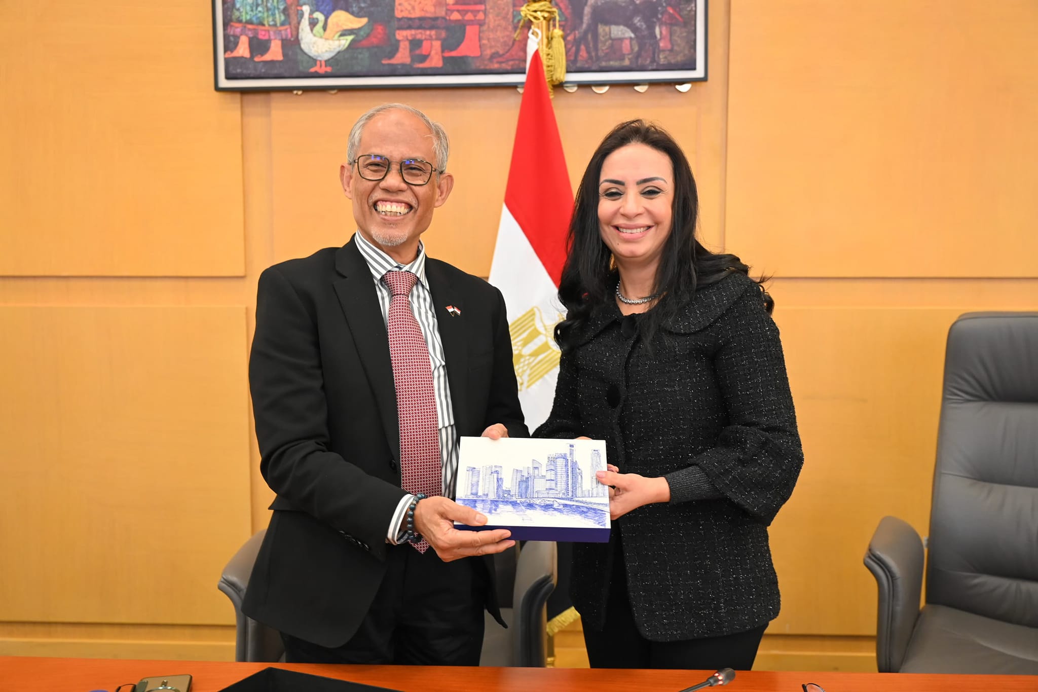 وزيرة التضامن الاجتماعي ووزير التنمية الاجتماعية في سنغافورة