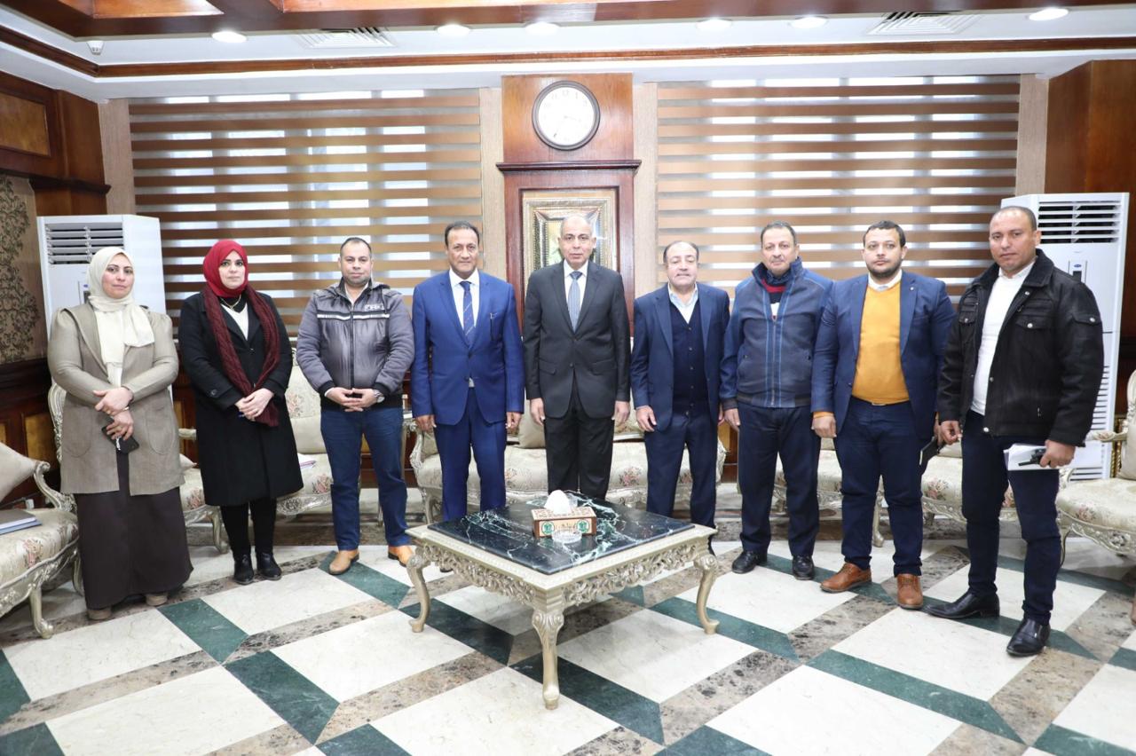 محافظ المنيا