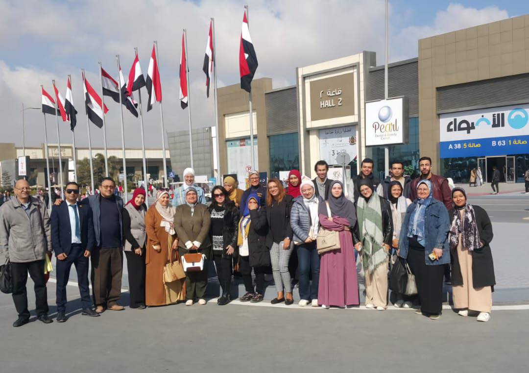 طلاب جامعة القاهرة