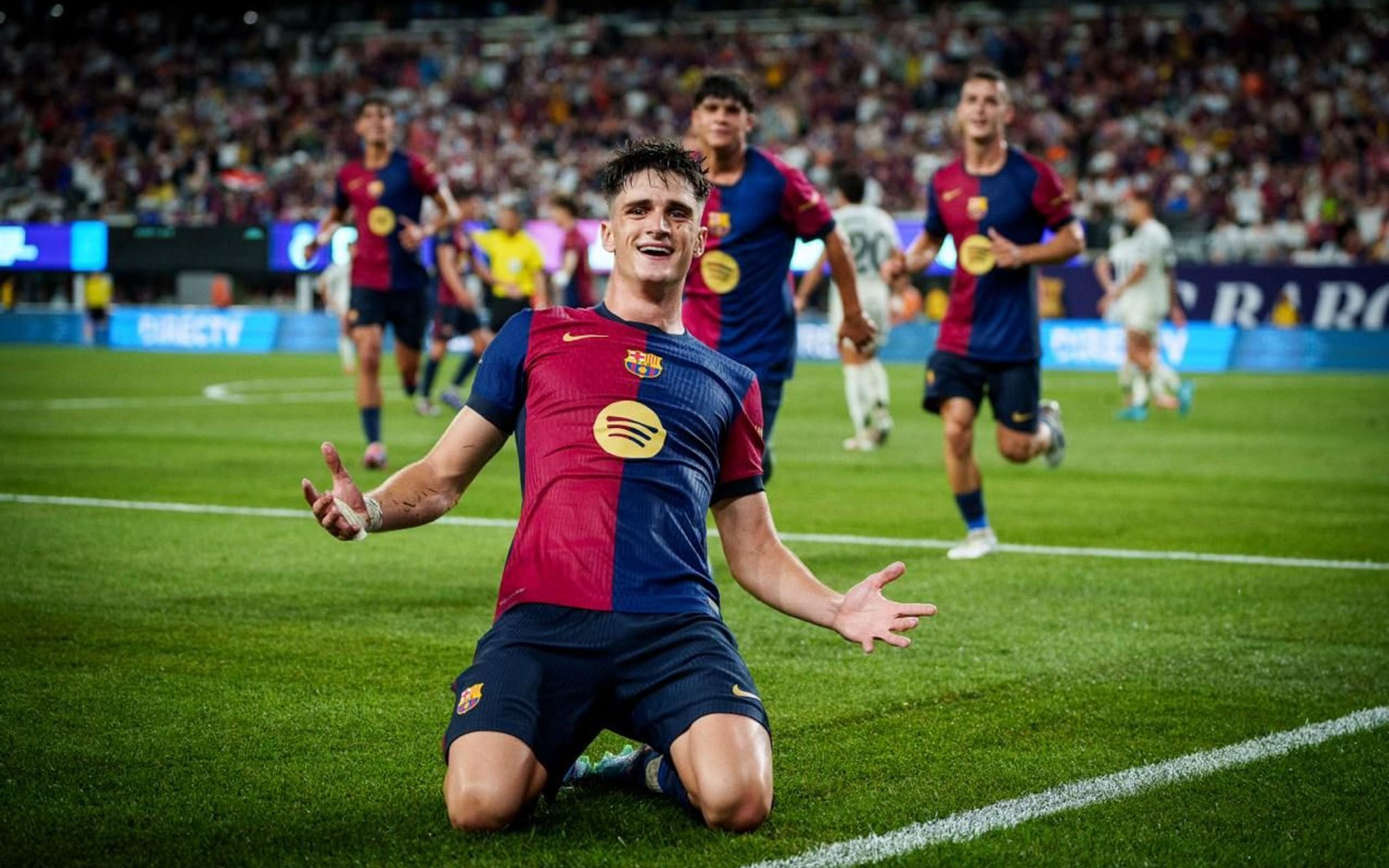 برشلونة