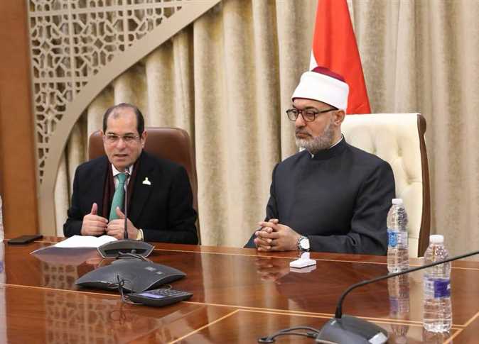 تعزيز التعاون بين دار الإفتاء المصرية وقناة "الناس" وتطبيق "مصر قرآن كريم"