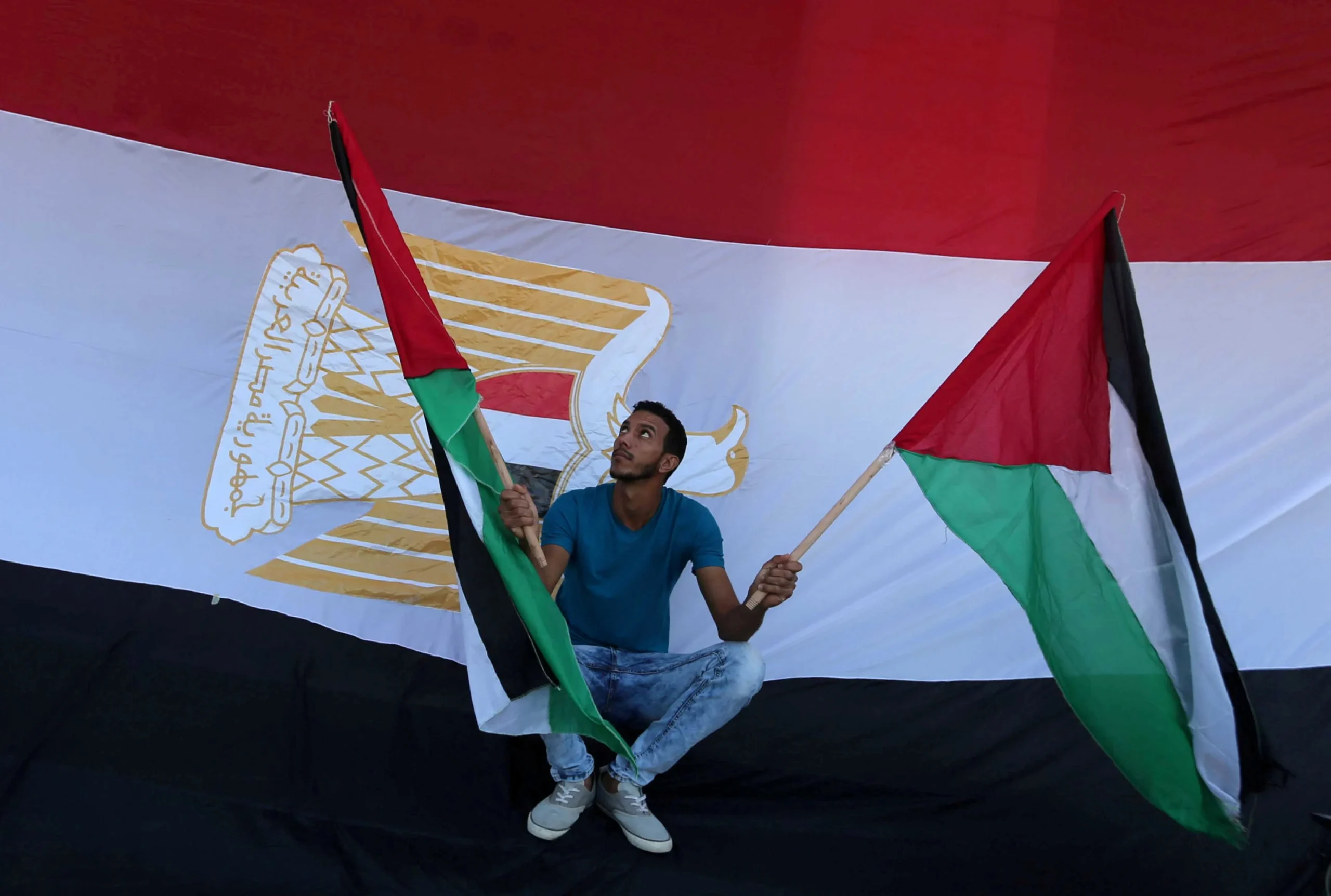 مباحثات القاهرة